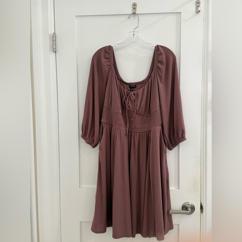 Torrid Mauve purple-y pink quarter puff sleeve dress (size 0, fits like L)